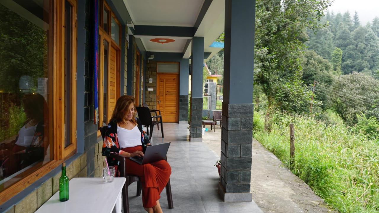 Angela'S Boutique Homes Dharamkot Dharamshala Exterior foto